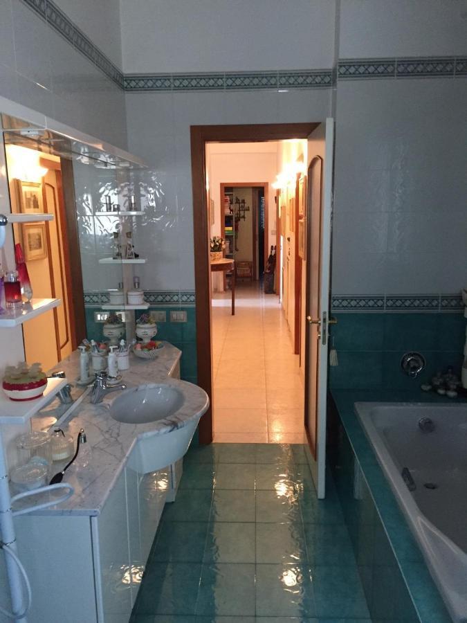 B&B Donna Porzia Trani Buitenkant foto